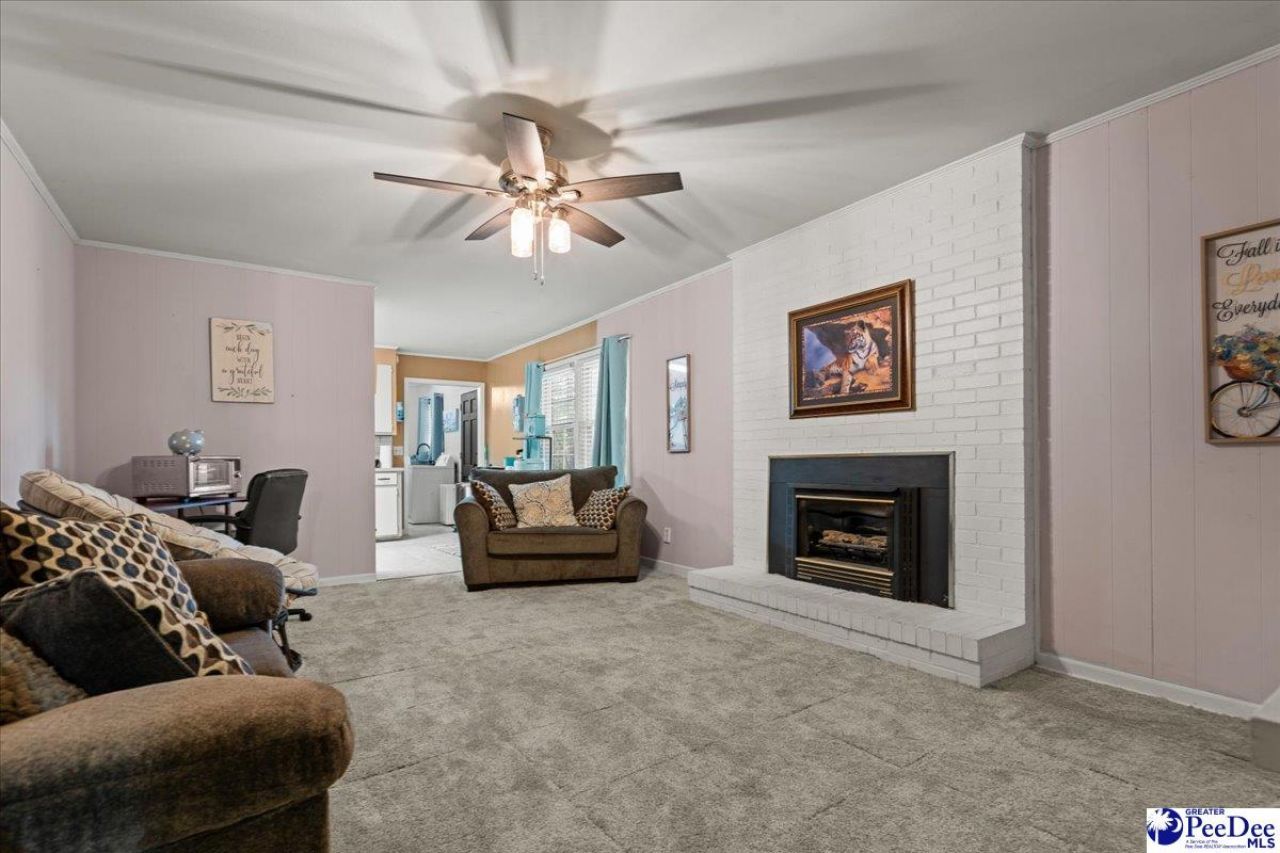 302 Wakefield Drive Photo 17