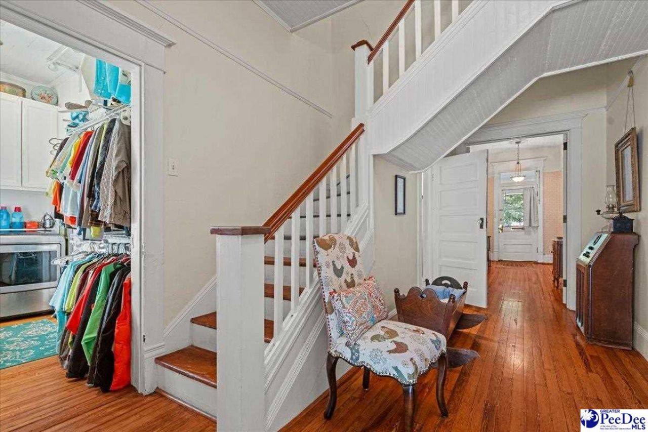 110 Huger Photo 26