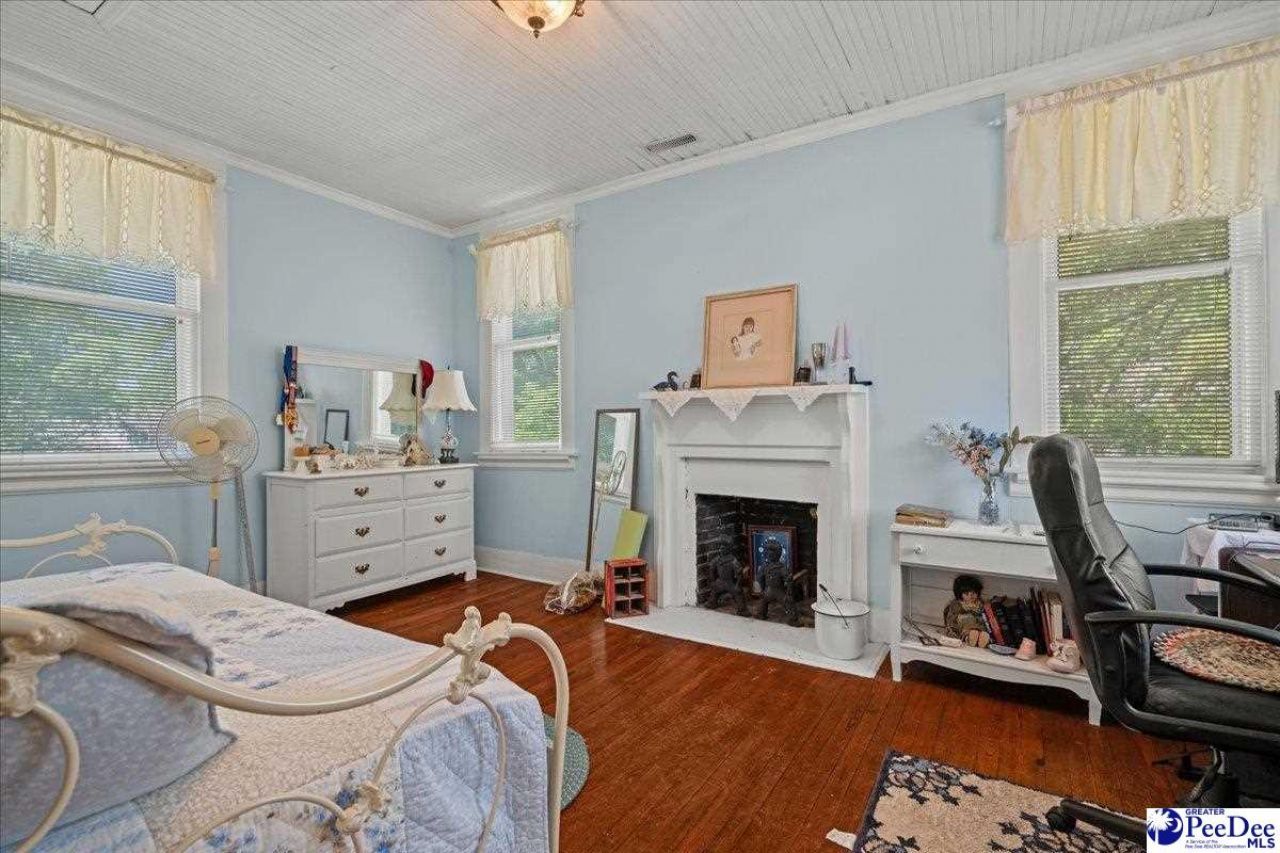 110 Huger Photo 28