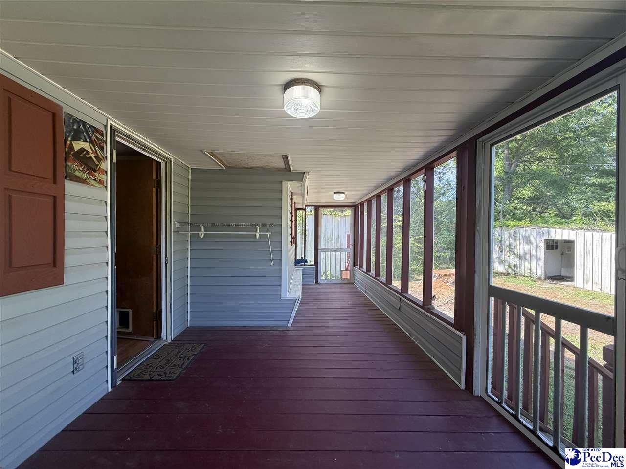 208 E 6th Avenue Photo 7