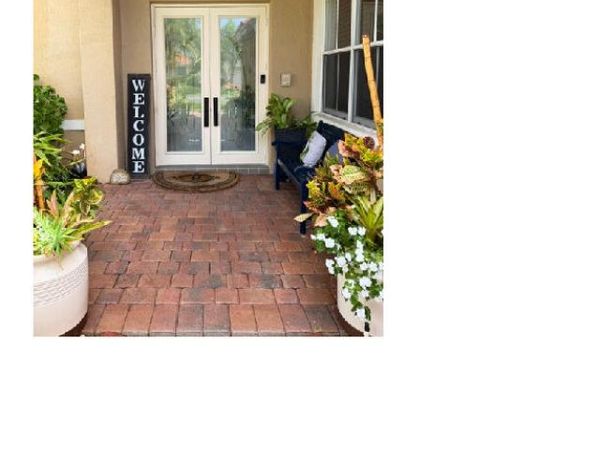 Pembroke Pines, FL 33029