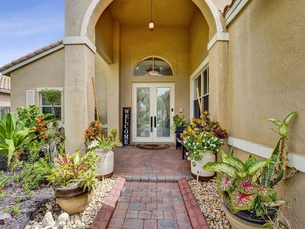 18623 SW 7th Street, Pembroke Pines, FL 33029