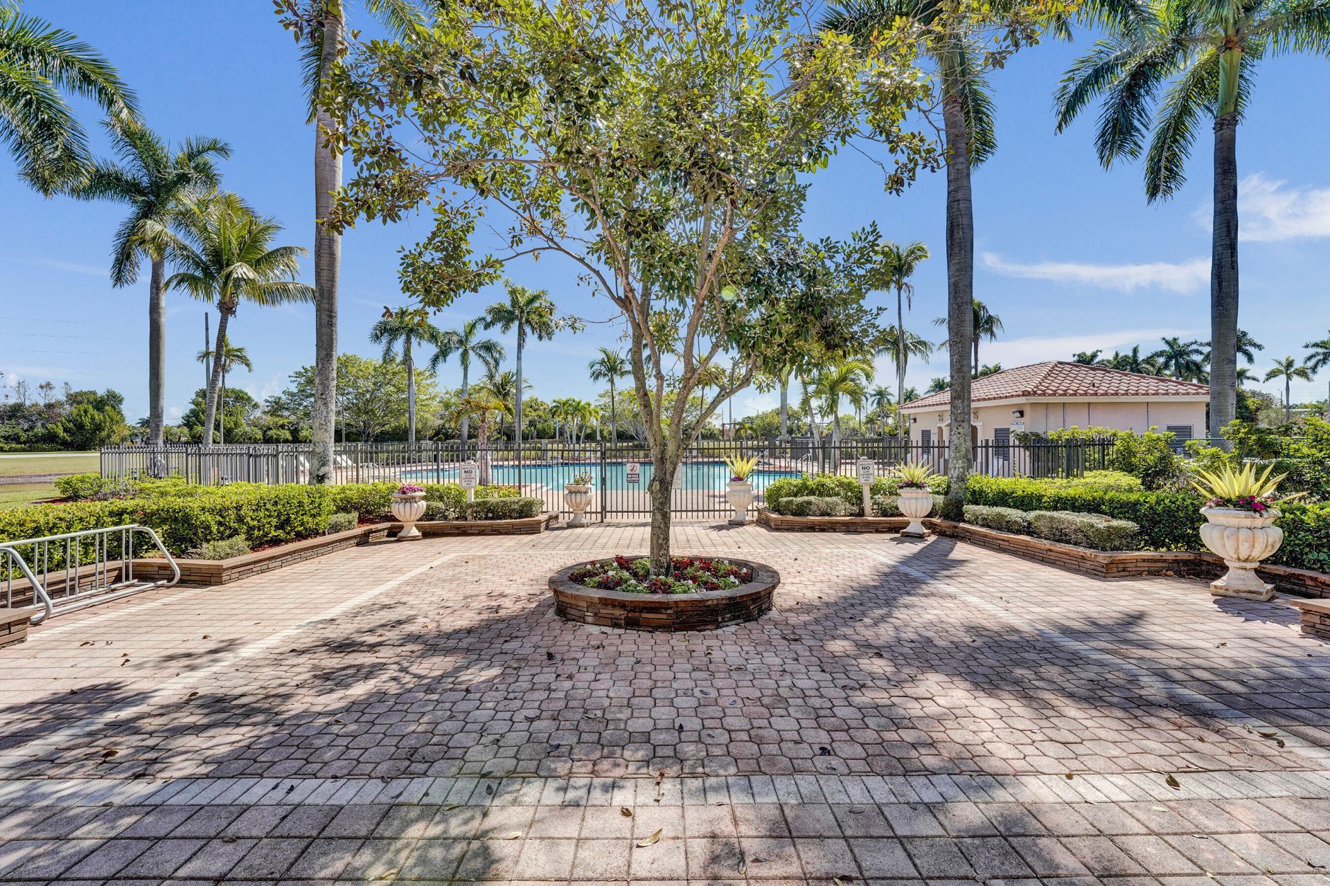 18623 SW 7th Street, Pembroke Pines, FL 33029 Photo