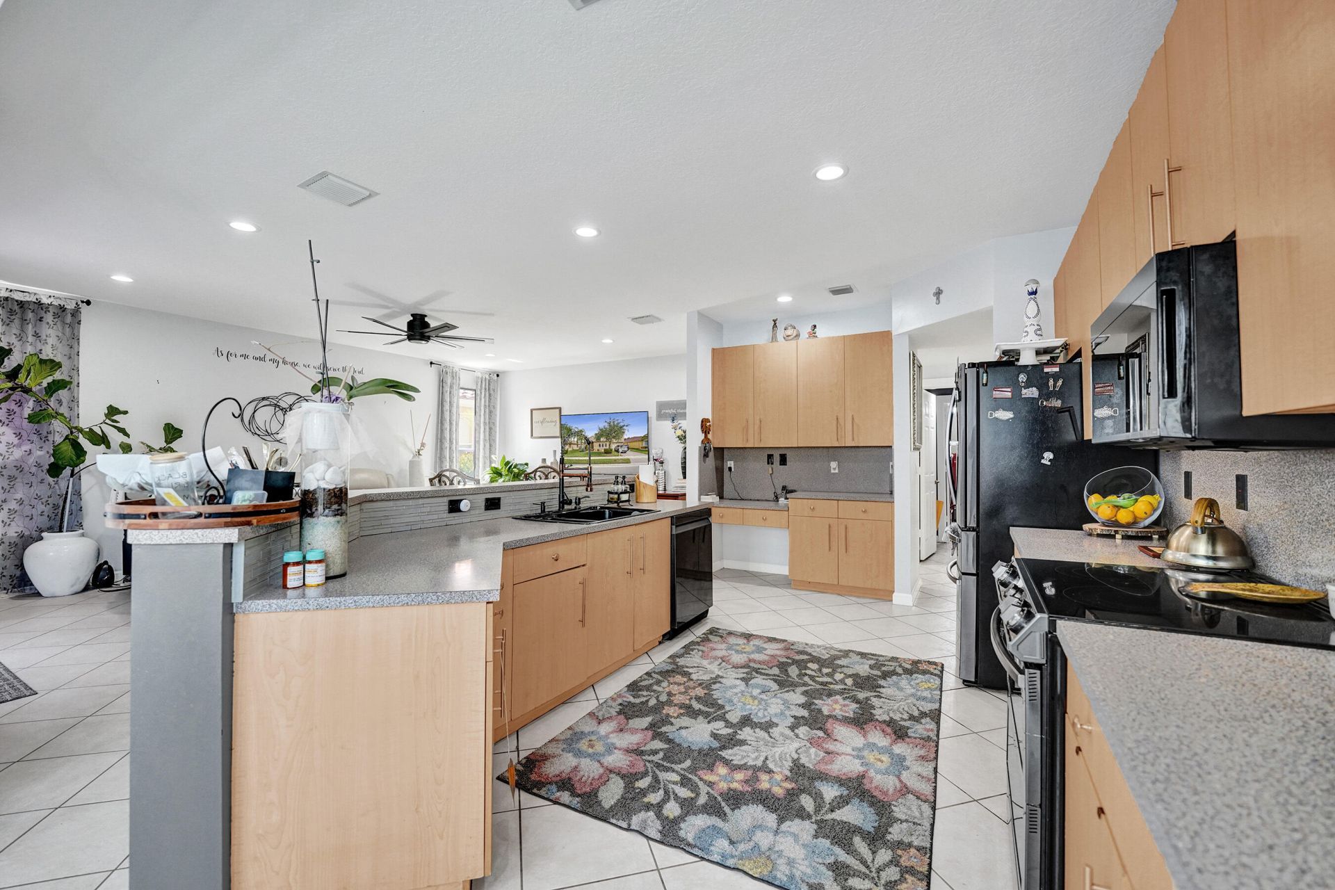 18623 SW 7th Street, Pembroke Pines, FL 33029 Photo