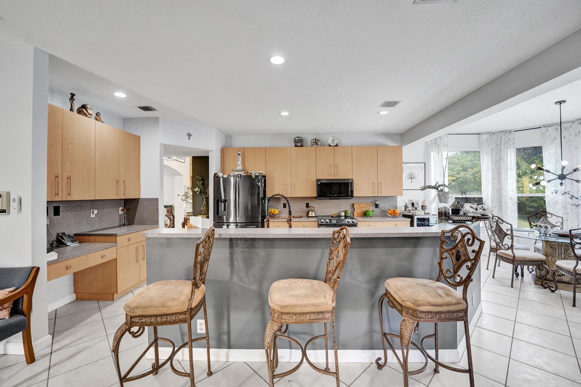 18623 SW 7th Street, Pembroke Pines, FL 33029 Photo