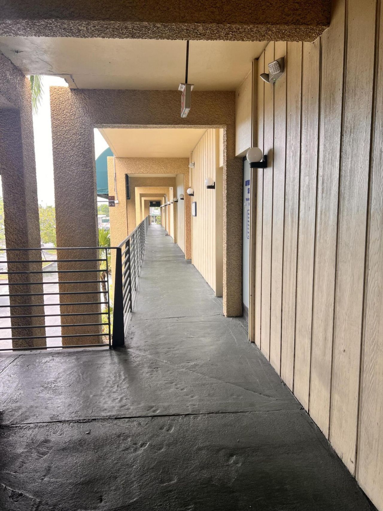 2331 N State Rd 7, Unit 207, Lauderhill, FL 00000 Photo