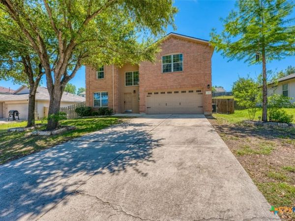 136 Dandelion Loop , Kyle, TX 78640