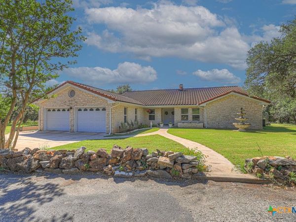 830 Palomino Lane , San Marcos, TX 78666