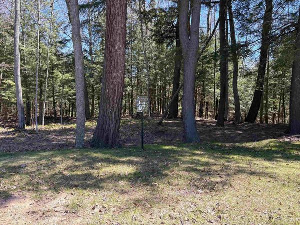 3124 Hemlock Drive, Marquette, MI 49855