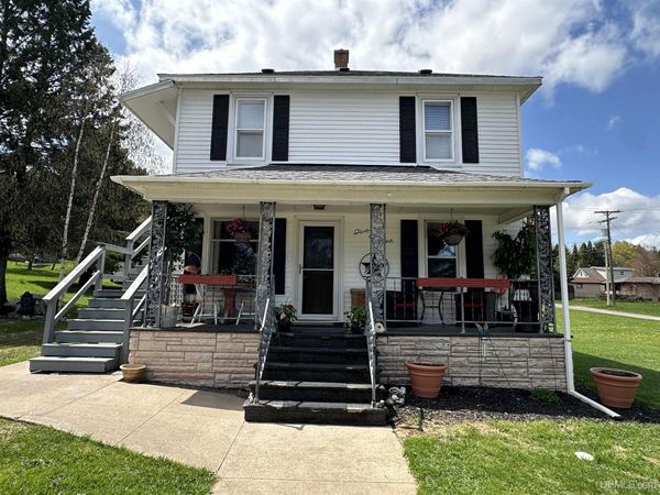 209 W Railroad Street, Caspian, MI 49915
