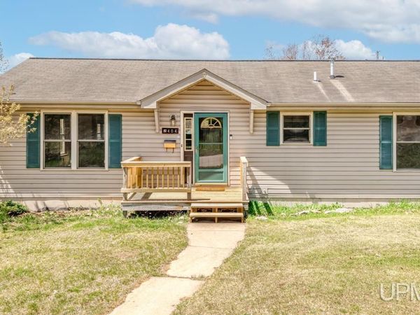 404 Beech Street, Kingsford, MI 49802