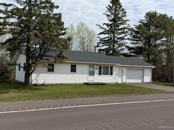 42976 Willson Memorial Drive, Chassell Twp, MI 49916