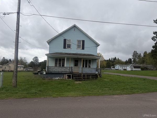 249 W Birch Street, Ironwood, MI 49938