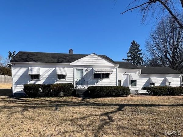 202 Sunshine Drive , Festus, MO 63028