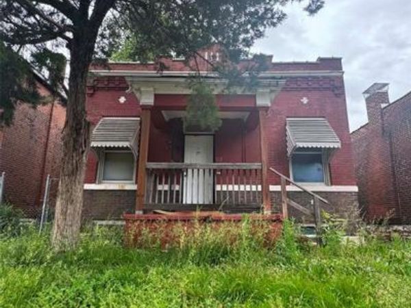 4224 N Florissant Avenue , St Louis, MO 63107