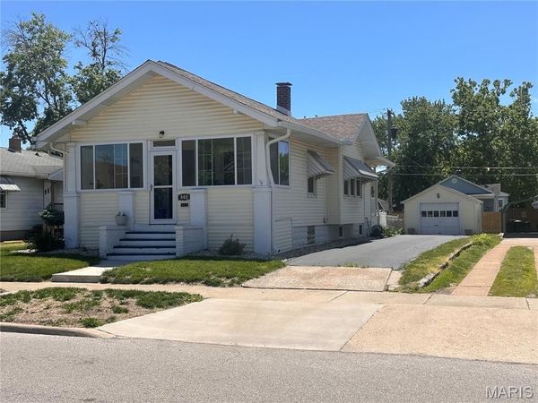 840 E Ferguson Avenue , Wood River, IL 62095