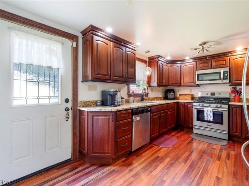 758 Summit Street , Salem, OH 44460 Photo 12
