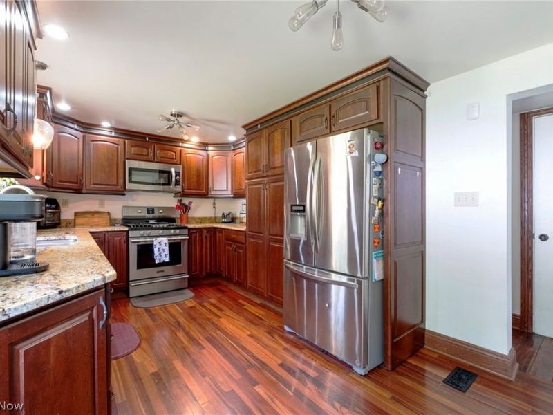 758 Summit Street , Salem, OH 44460 Photo 14