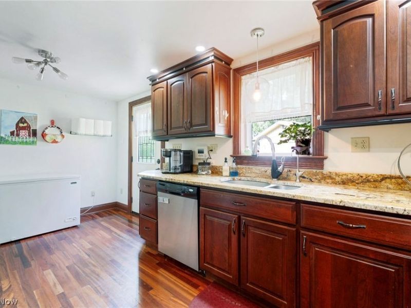 758 Summit Street , Salem, OH 44460 Photo 16