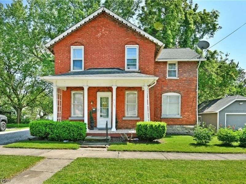 315 W Park Avenue, Niles, OH 44446 Photo 1