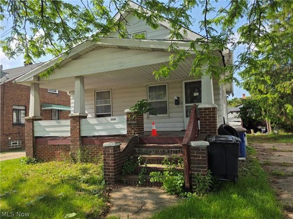 19509 Kewanee Avenue , Cleveland, OH 44119
