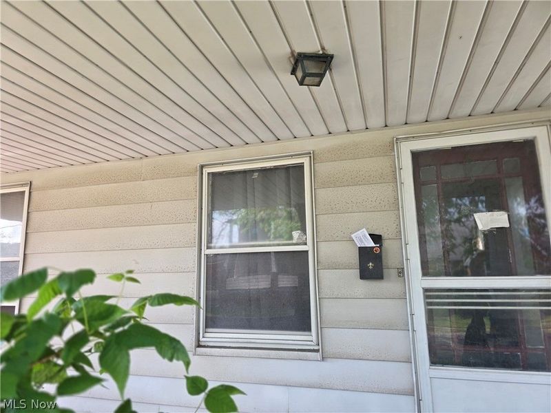 19509 Kewanee Avenue, Cleveland, OH 44119 Photo 2