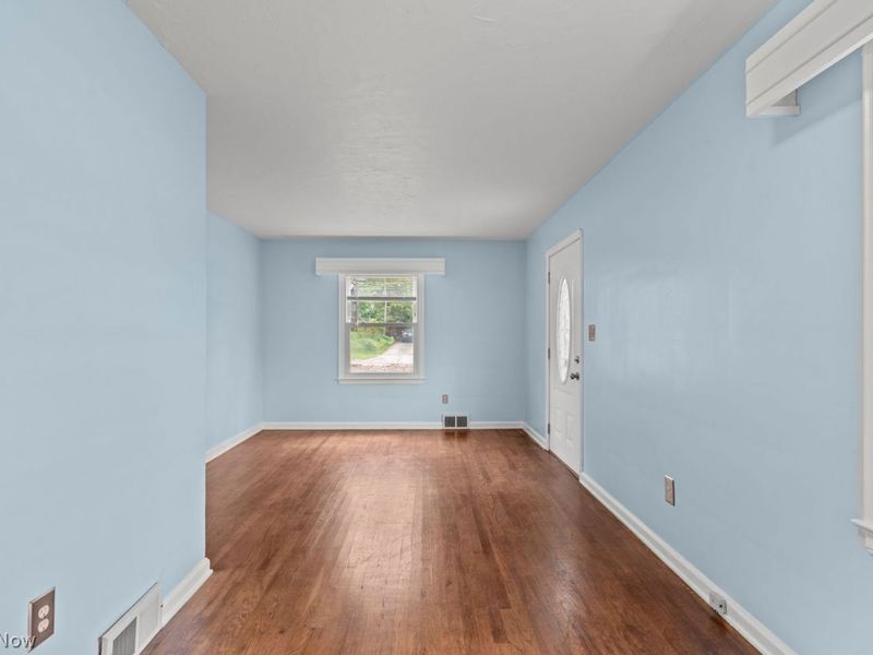 239 E Oak Street, Kent, OH 44240 Photo 11