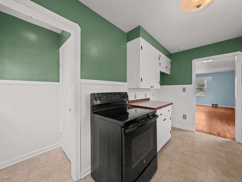 239 E Oak Street, Kent, OH 44240 Photo 17
