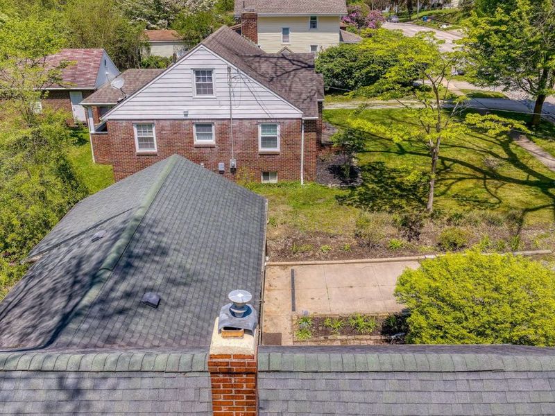 239 E Oak Street, Kent, OH 44240 Photo 5