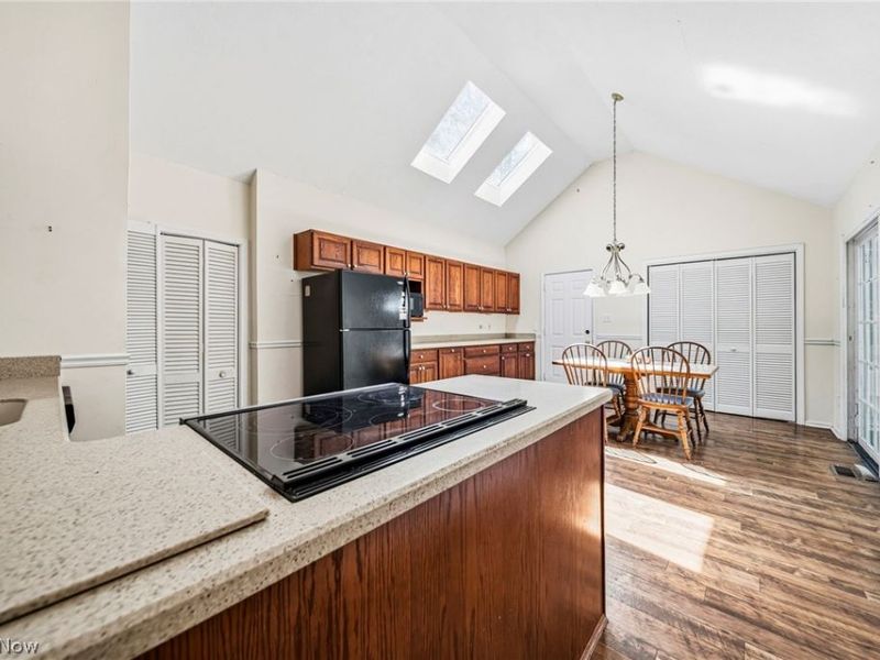 38650 Chardon Road, Willoughby, OH 44094 Photo 18
