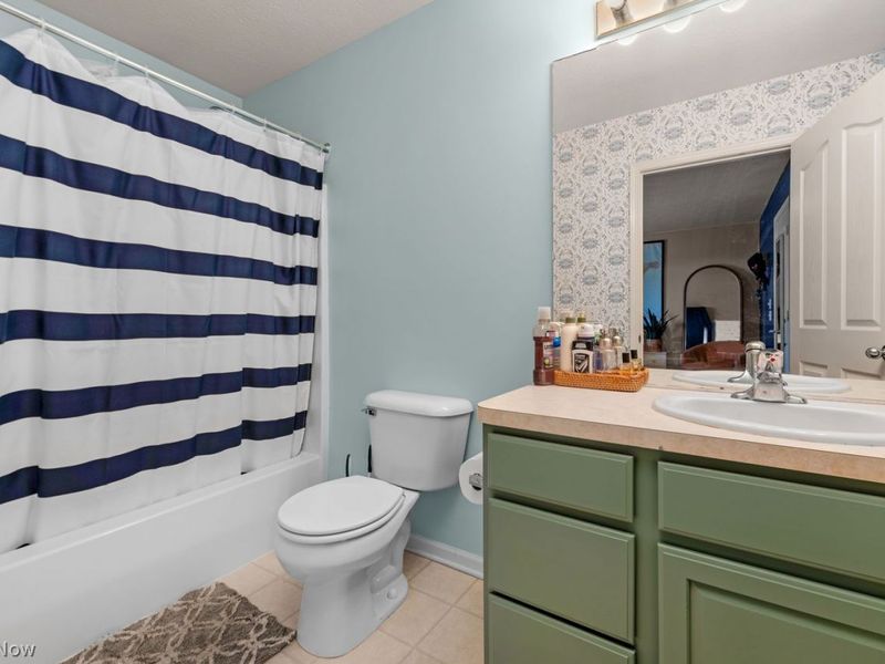 35423 Emory Drive , Avon, OH 44011 Photo 32