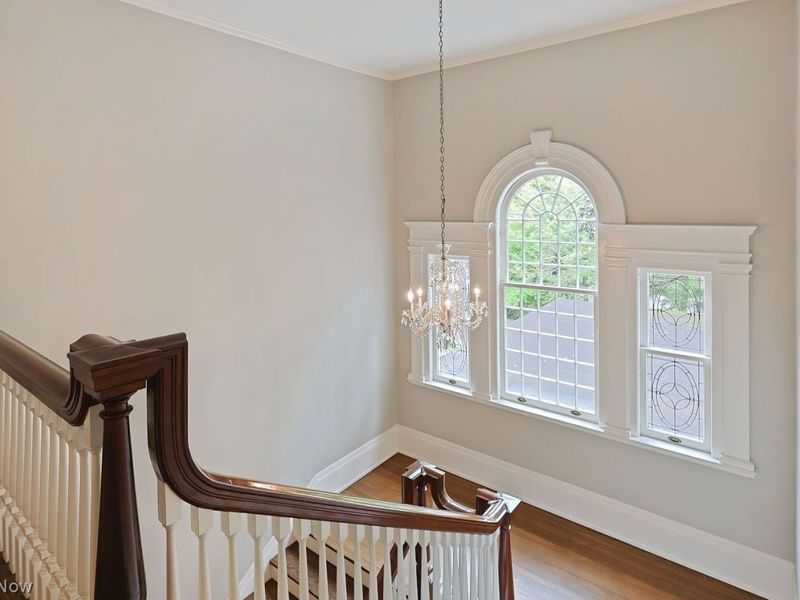 2733 E Overlook Road, Cleveland Heights, OH 44106 Photo 21