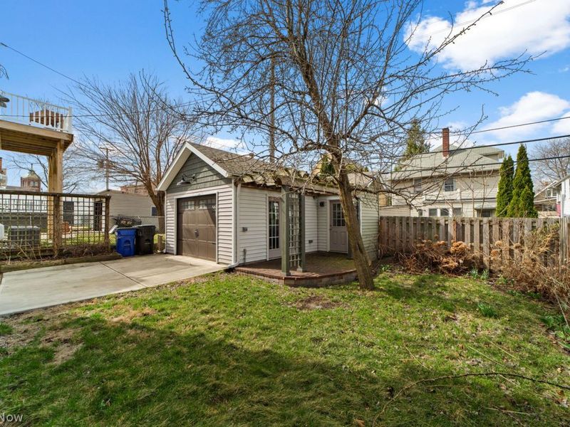 1362 W 61st Street, Cleveland, OH 44102 Photo 5