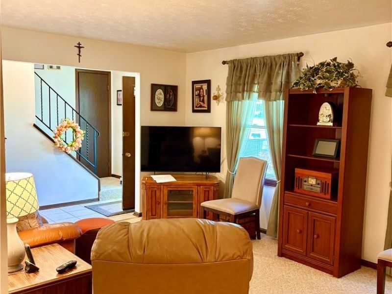 7473 Jaguar Drive, Boardman, OH 44512 Photo 10