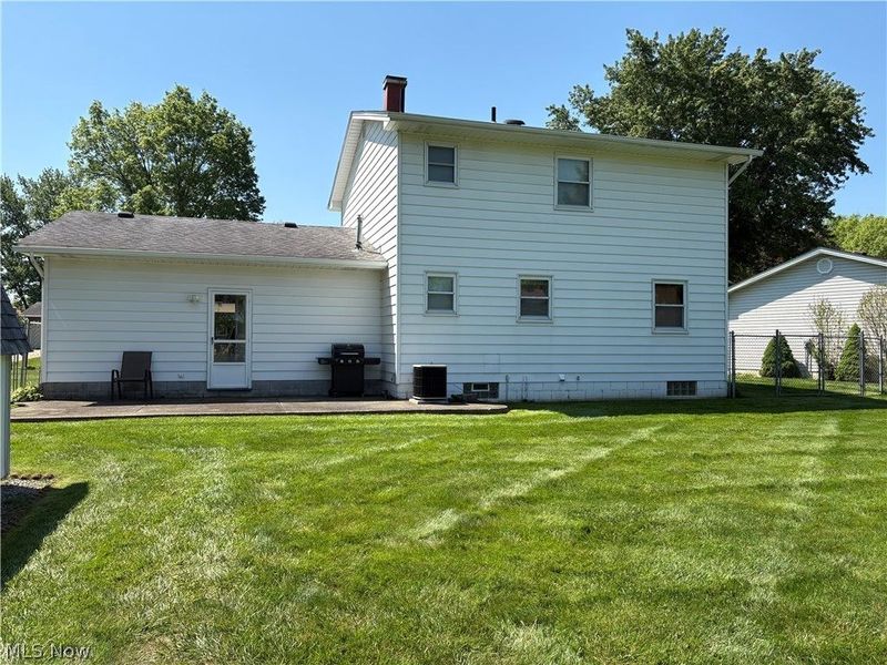 7473 Jaguar Drive, Boardman, OH 44512 Photo 2