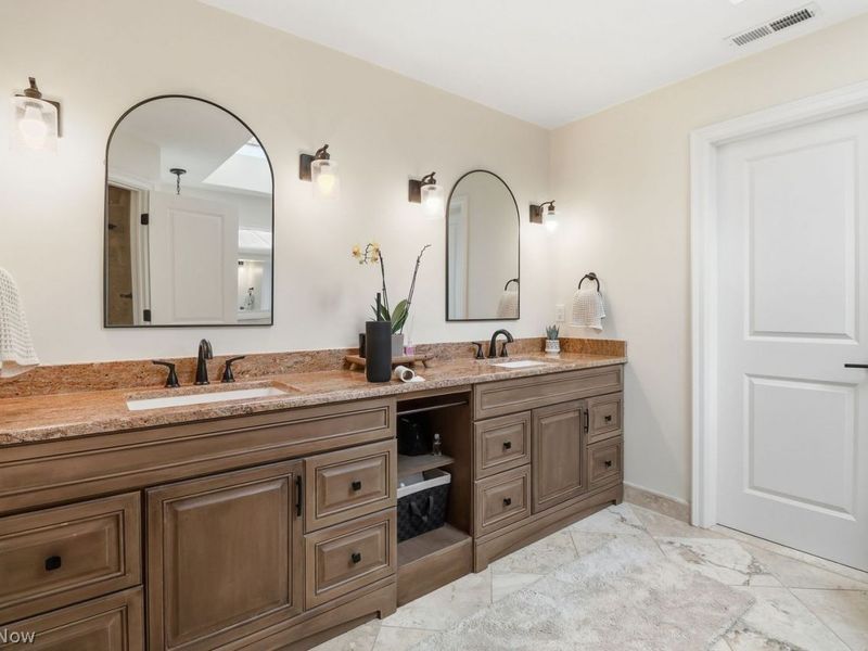 4264 St Francis Court, Avon, OH 44011 Photo 28