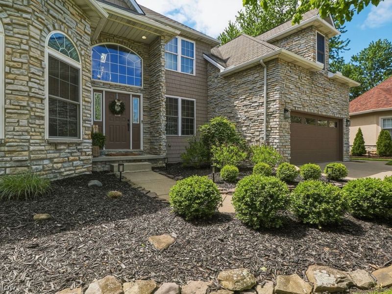 4264 St Francis Court, Avon, OH 44011 Photo 3