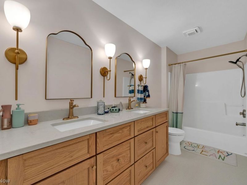 32221 Woodfield Drive, Avon Lake, OH 44012 Photo 27