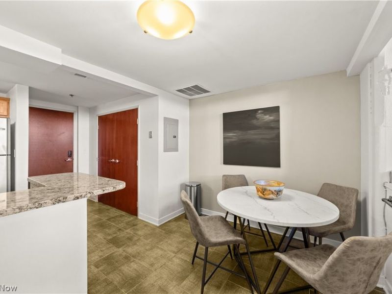 1133 W 9th Street , Unit 113, Cleveland, OH 44113 Photo 10