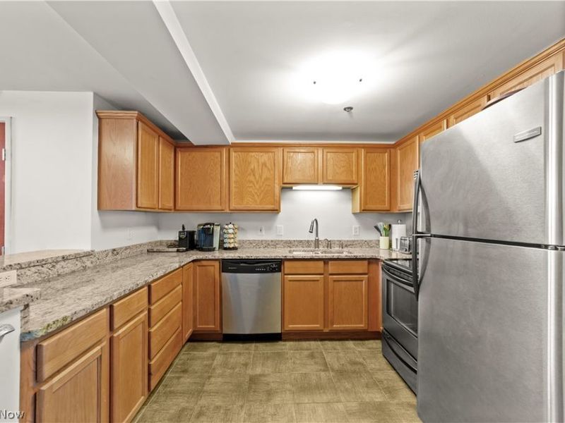 1133 W 9th Street , Unit 113, Cleveland, OH 44113 Photo 4