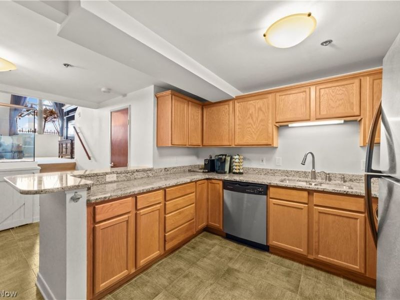 1133 W 9th Street , Unit 113, Cleveland, OH 44113 Photo 5