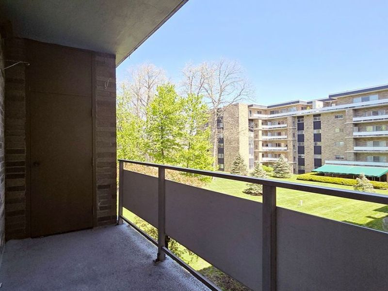 2112 Acacia Park Drive, Unit 309, Lyndhurst, OH 44124 Photo 25