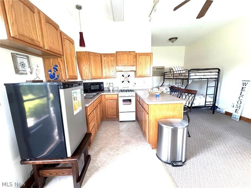 4881 Fess Drive, Geneva on the Lake, OH 44041 Photo 22