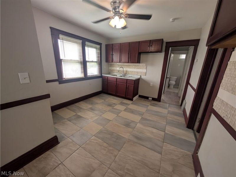 7515 Ottawa Road, Cleveland, OH 44105 Photo 6