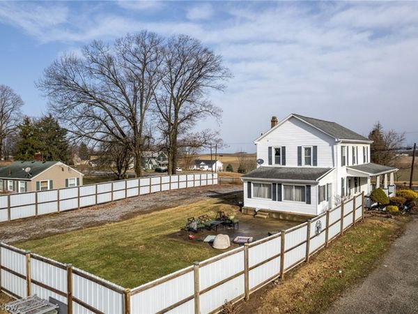 15355 Old Lincoln Way, Dalton, OH 44618