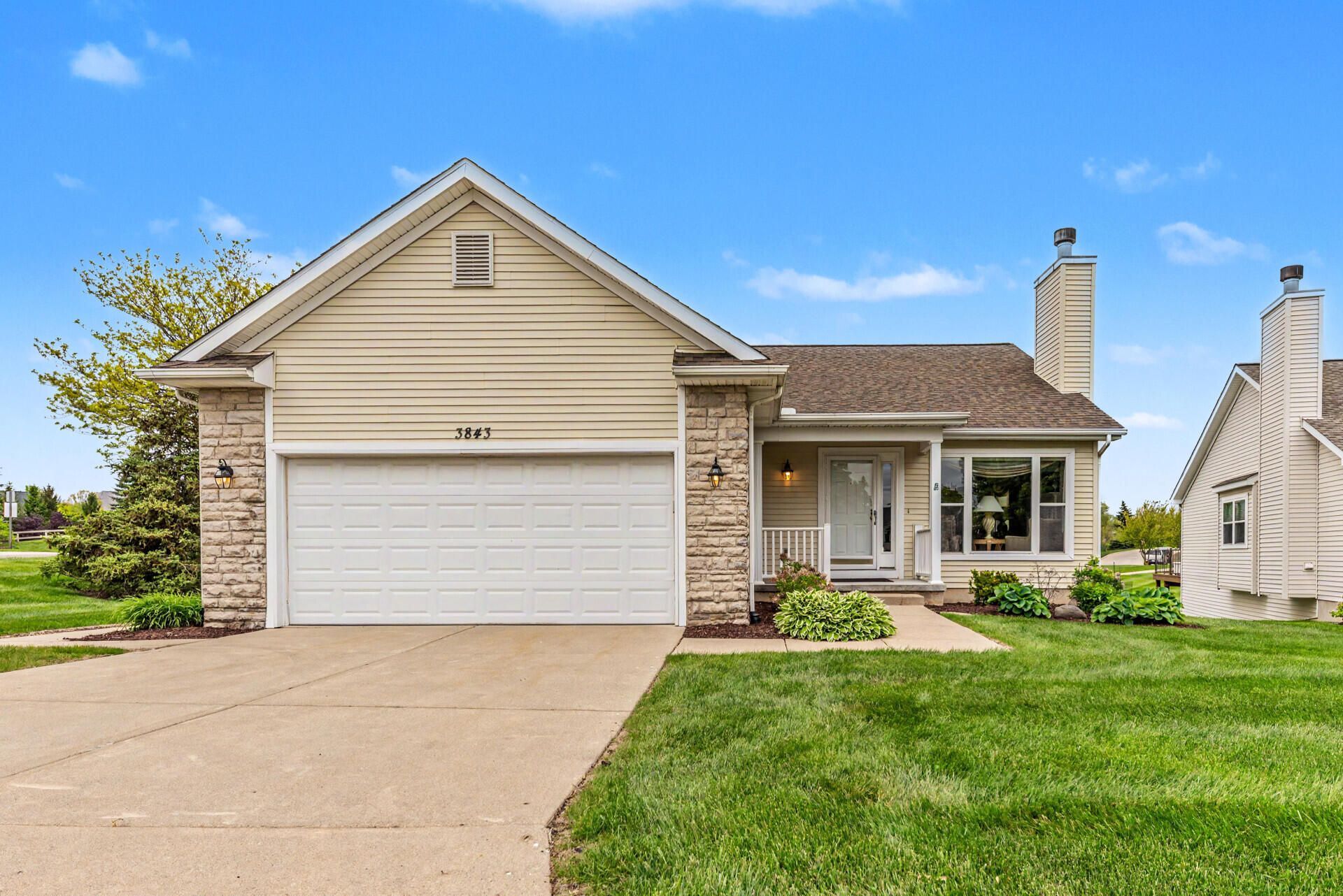 3843 Fox Glen Drive, Ann Arbor, MI 48108 Main Photo