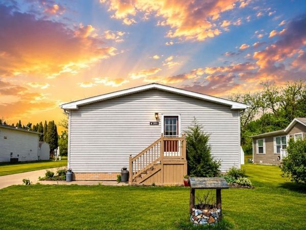 13693 Hawaii Avenue, Eagle, MI 48822