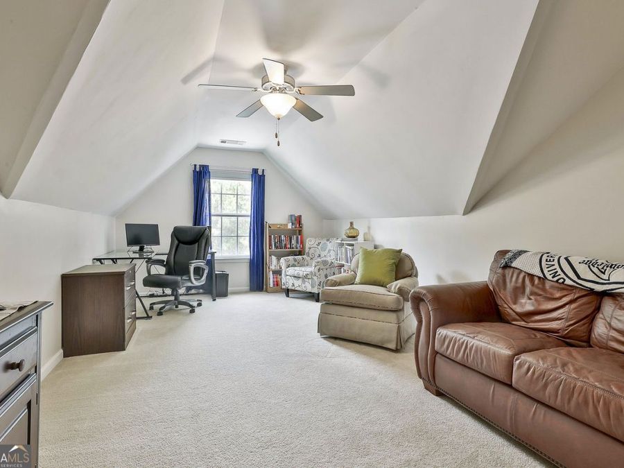 Property Image 37