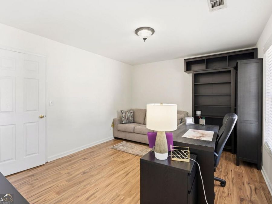 Property Image 32
