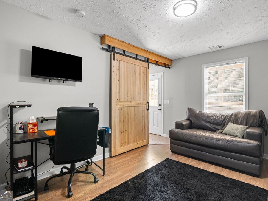 Property Image 29